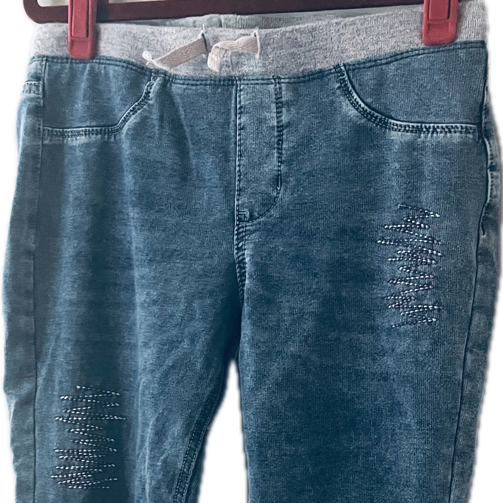 Girls distressed jeggings